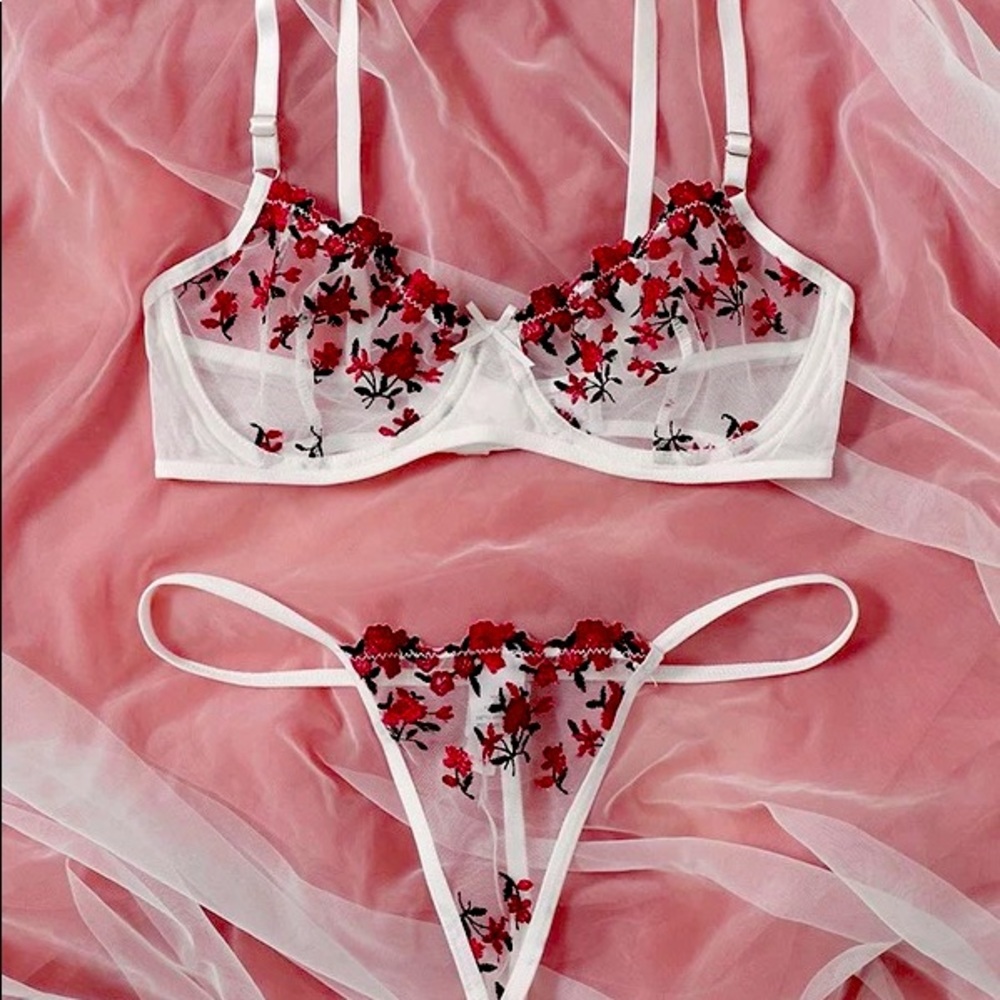 White and Burgundy Floral Lingerie Set
